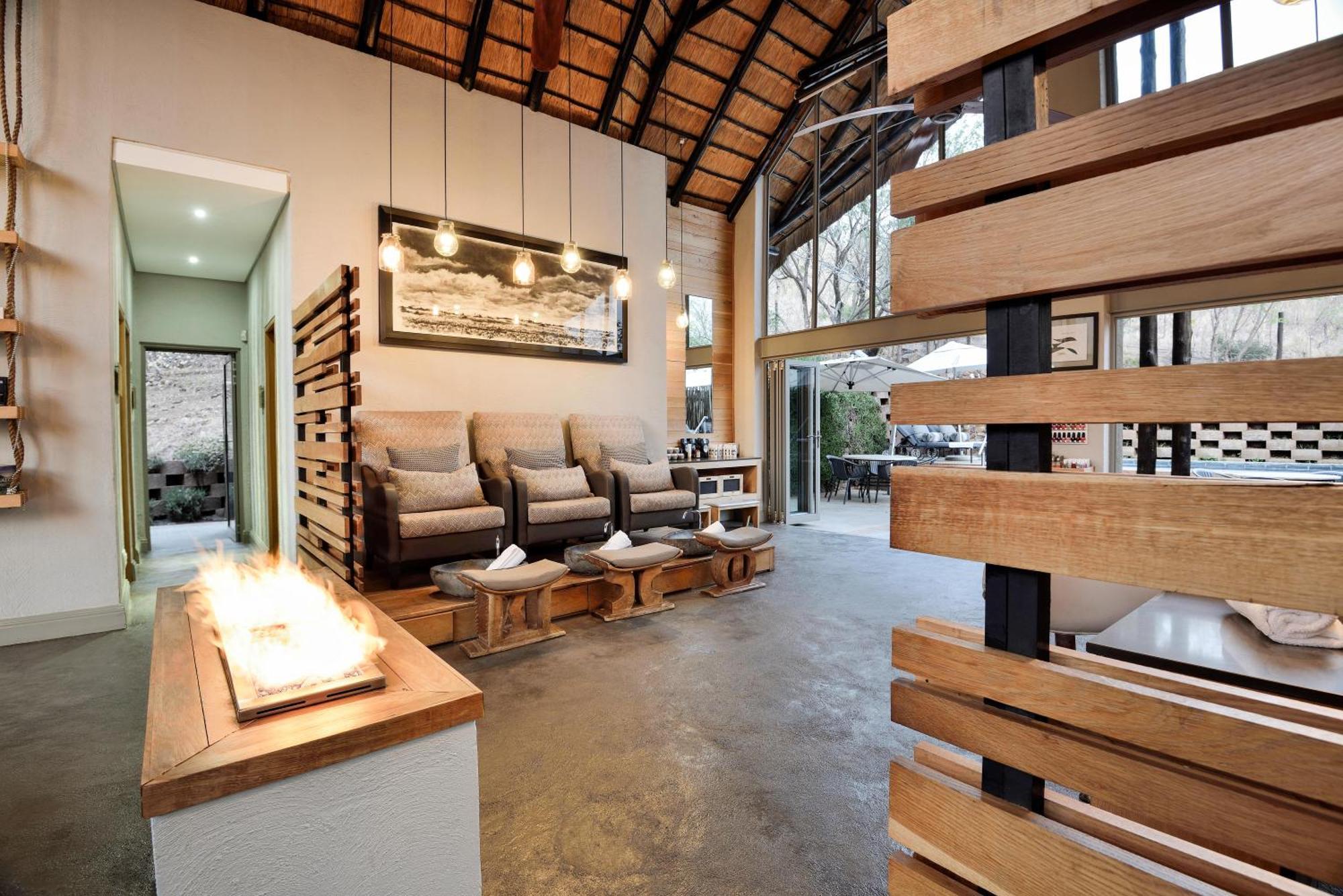 Bakubung Bush Lodge Ledig Luaran gambar